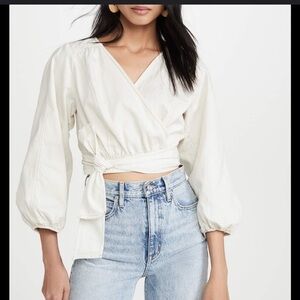 Banana Republic White blouse wide sleeves size M